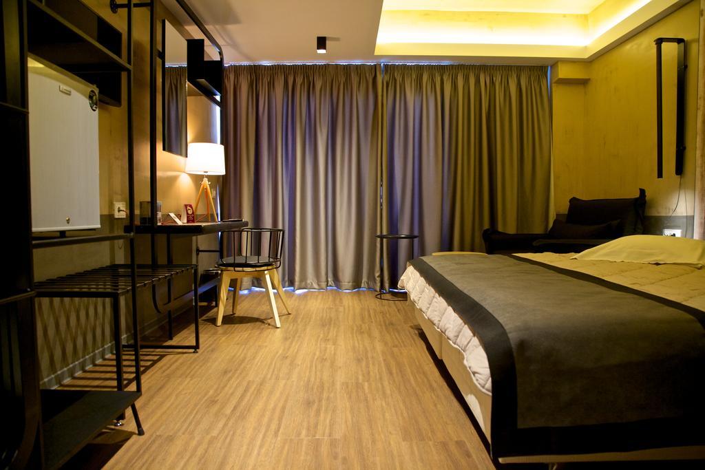 Adonis City Hotel Patras Cameră foto