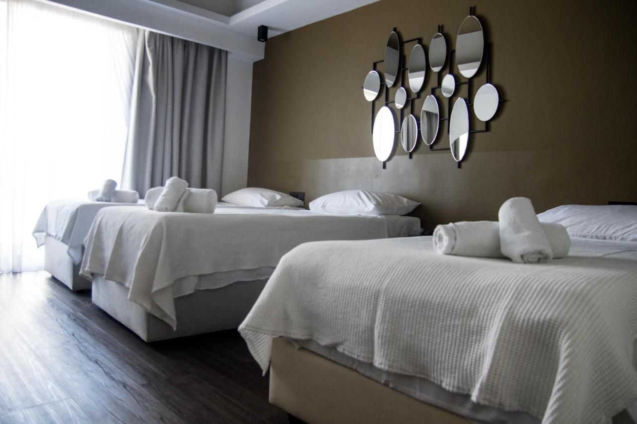 Adonis City Hotel Patras Exterior foto