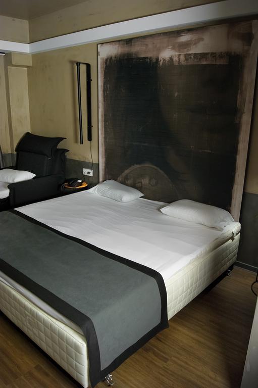 Adonis City Hotel Patras Exterior foto