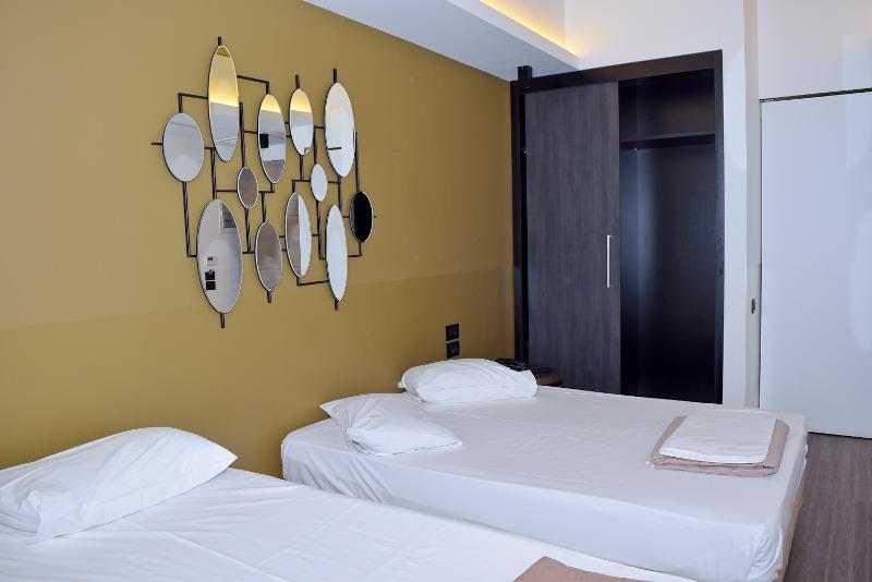 Adonis City Hotel Patras Exterior foto